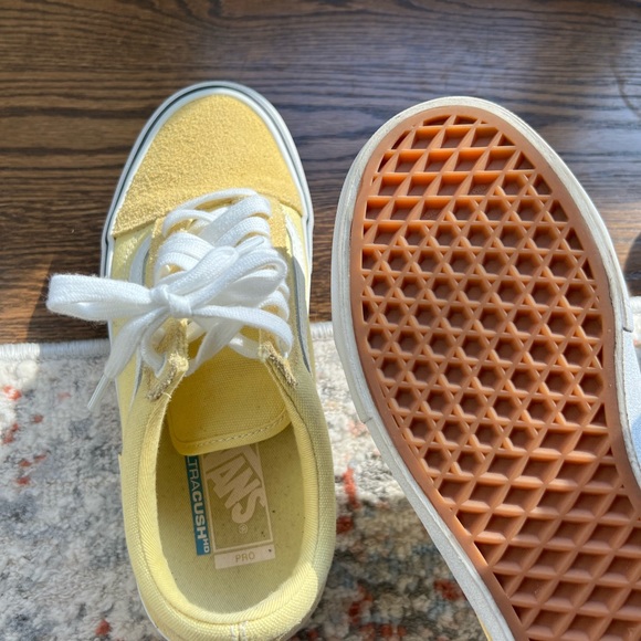 Yellow Vans PRO - Picture 4 of 4